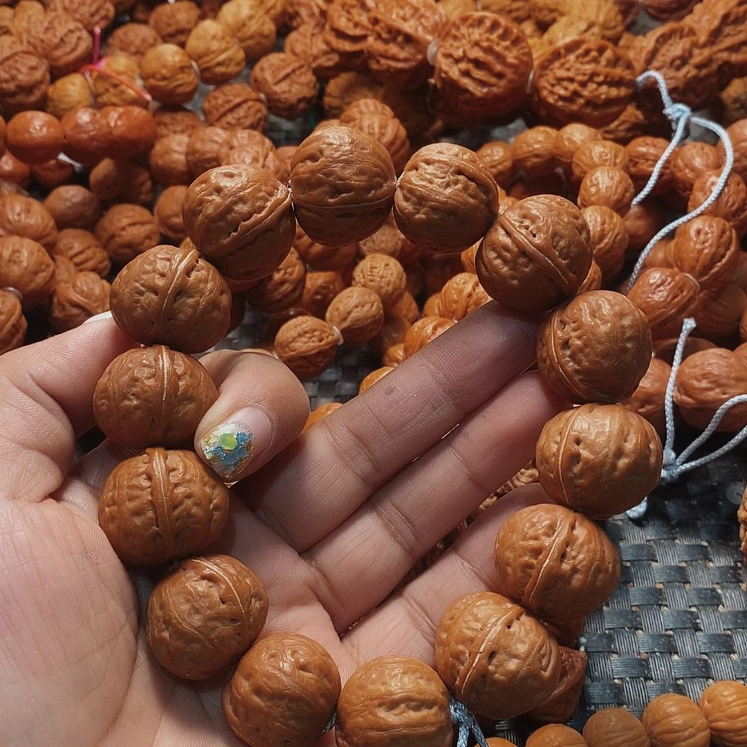 快***乐文玩核桃手串足球