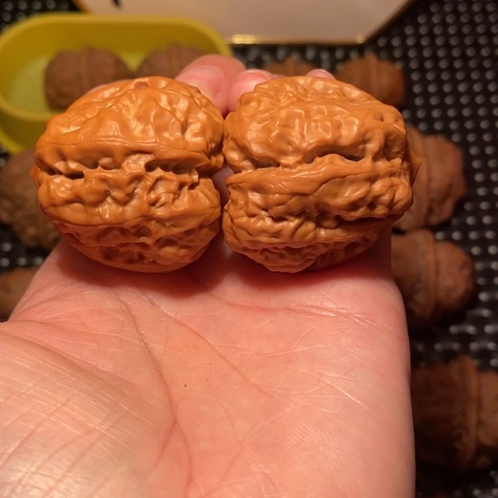 把件文玩核桃四开肌肉蛙
