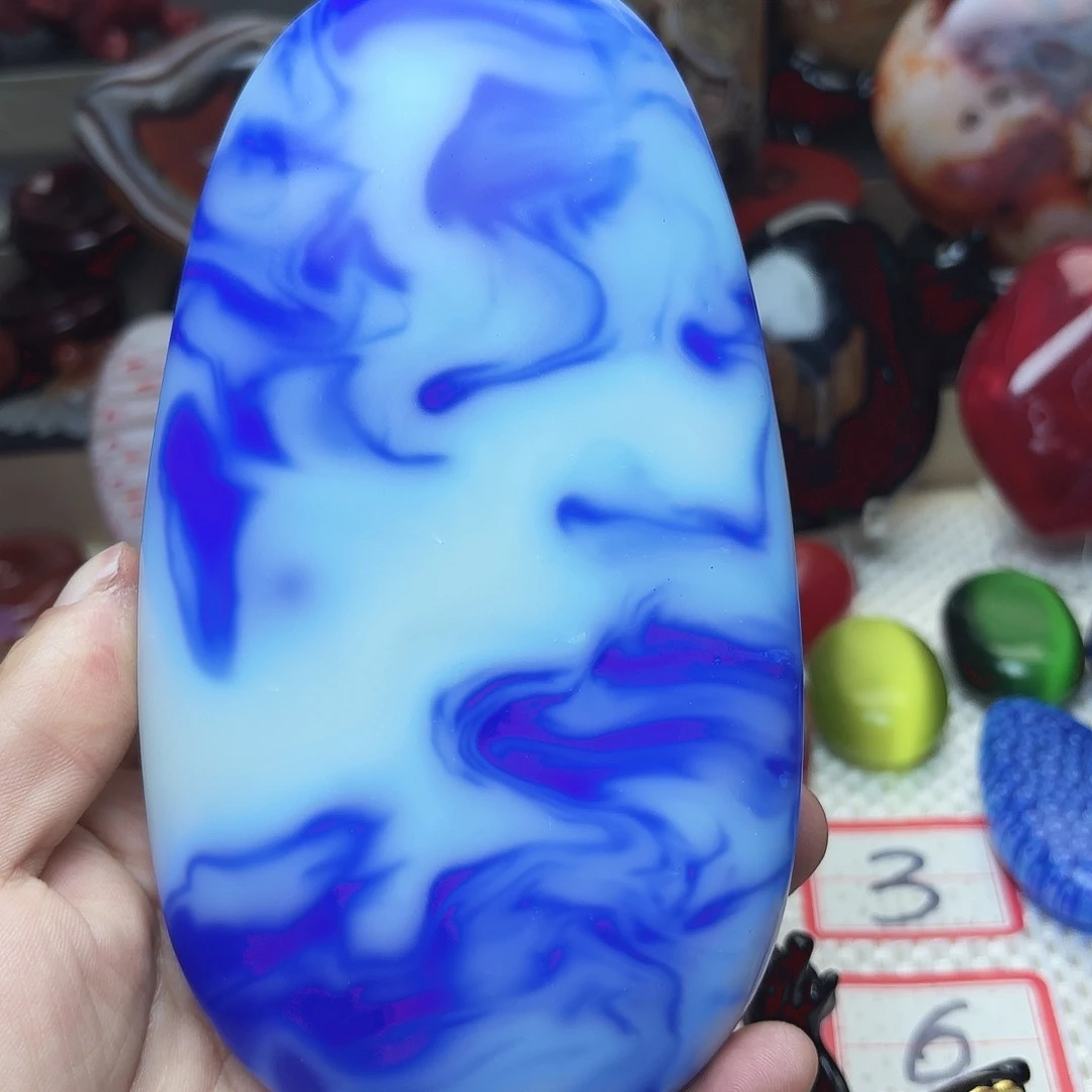 东***败玛瑙/玉髓未镶嵌珠宝半成品