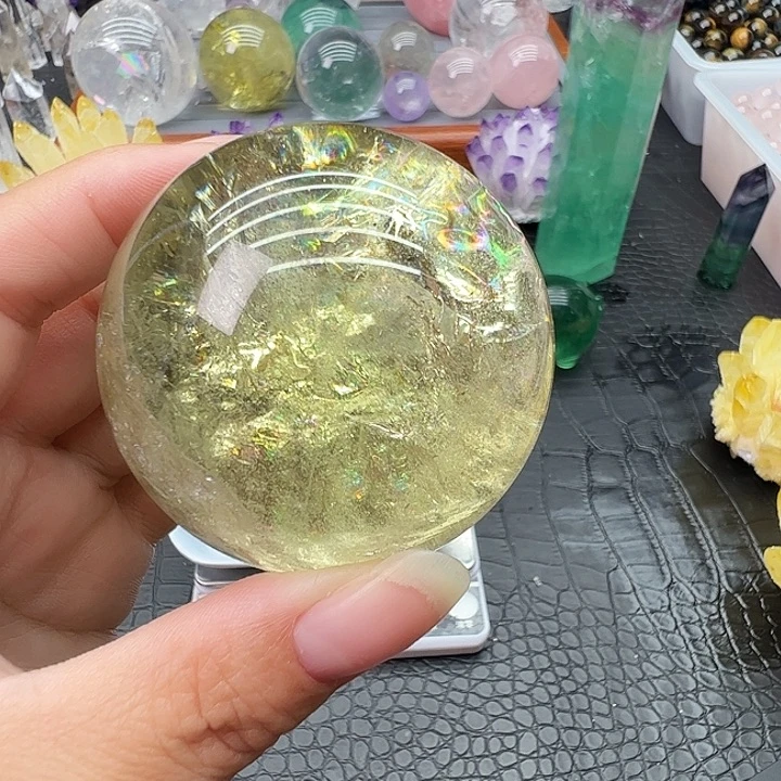 S***L水晶未镶嵌珠宝半成品498