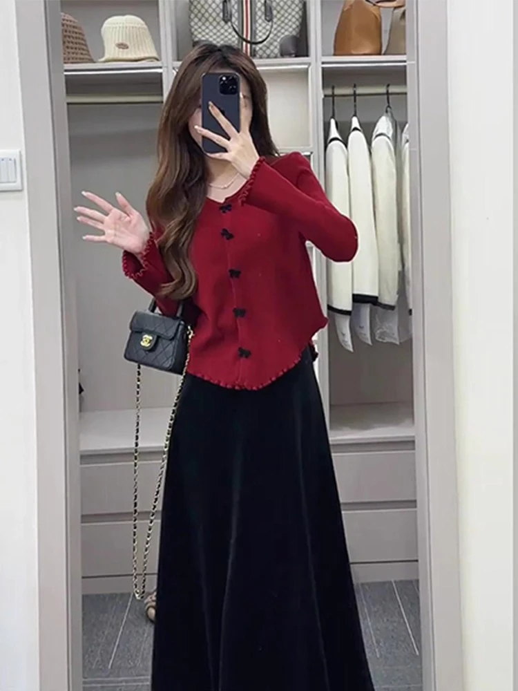 2025秋季新款法式气质小香针织毛衣外套高腰显瘦减龄半身裙两件套