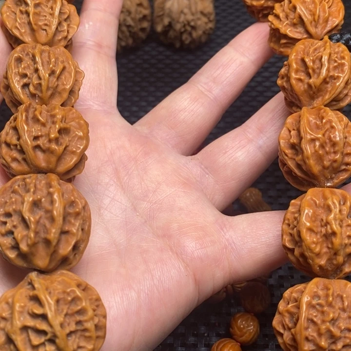 吊坠文玩核桃秦岭野生核桃