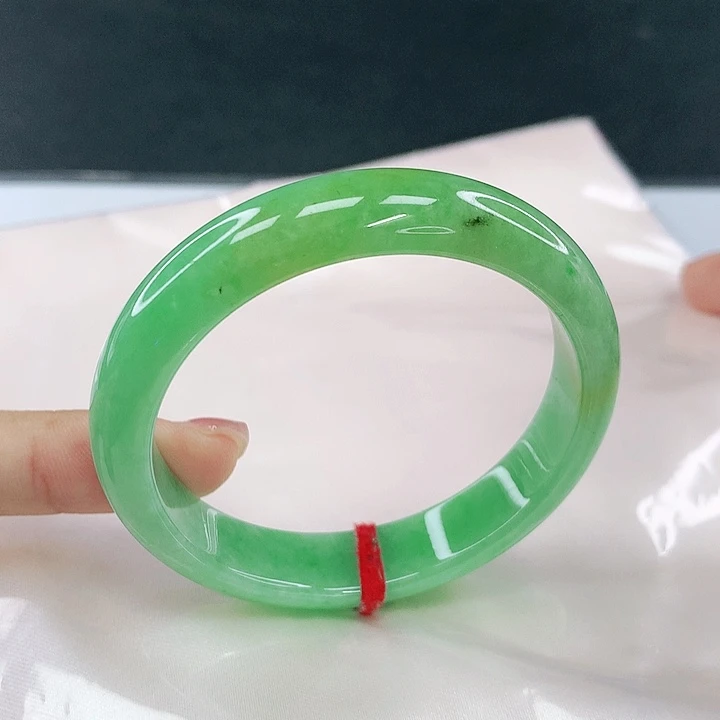 翡翠未镶嵌手镯圈52，14085