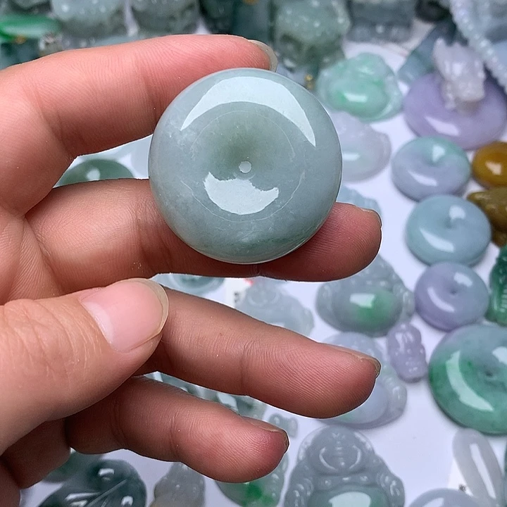 翡翠未镶嵌颈饰天然翡翠