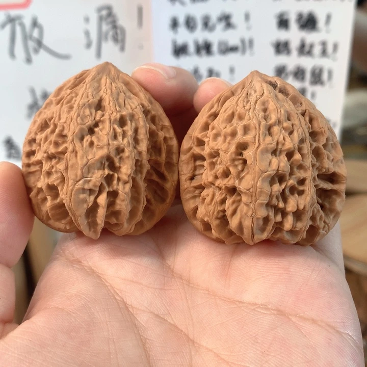 吊坠桃核40尺全品三角虎头