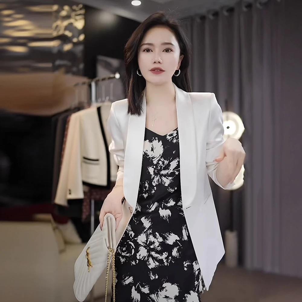 2025春秋新款时尚青果领醋酸面料修身西装外套女简约百搭长袖上衣