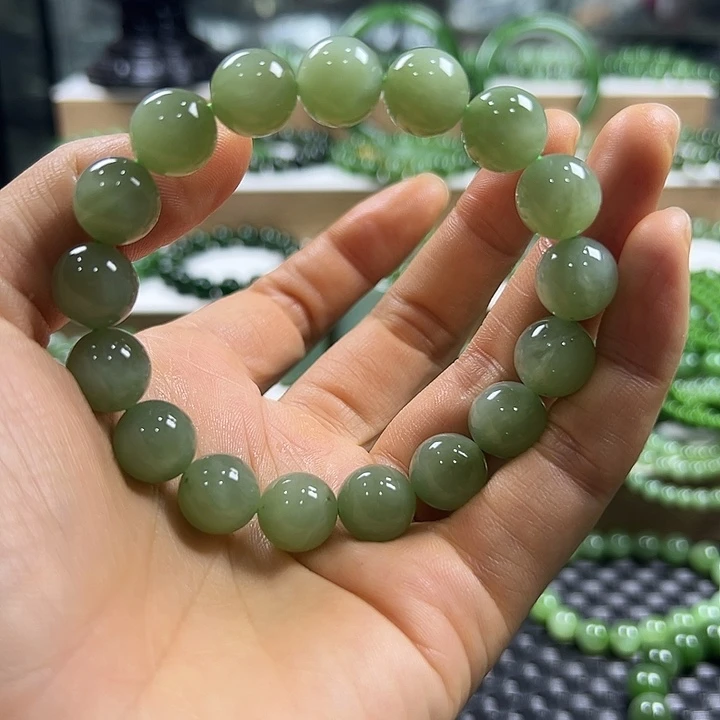 未镶嵌手链和田玉（碧玉）