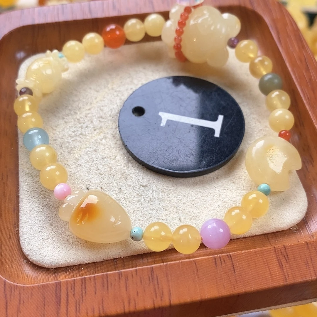 琥珀颈饰未镶嵌手链