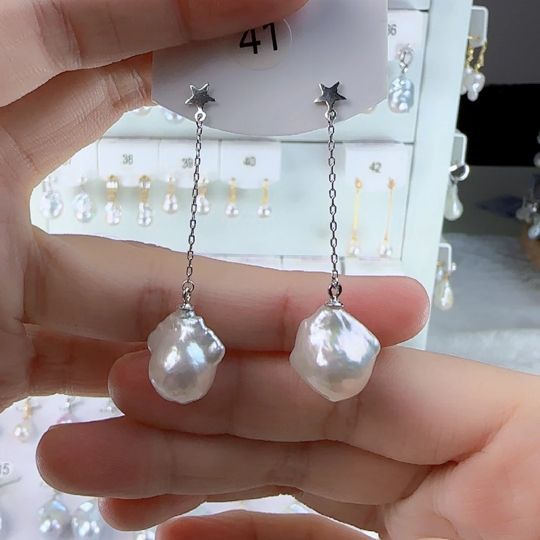 毕***羊未镶嵌淡水珍珠耳饰