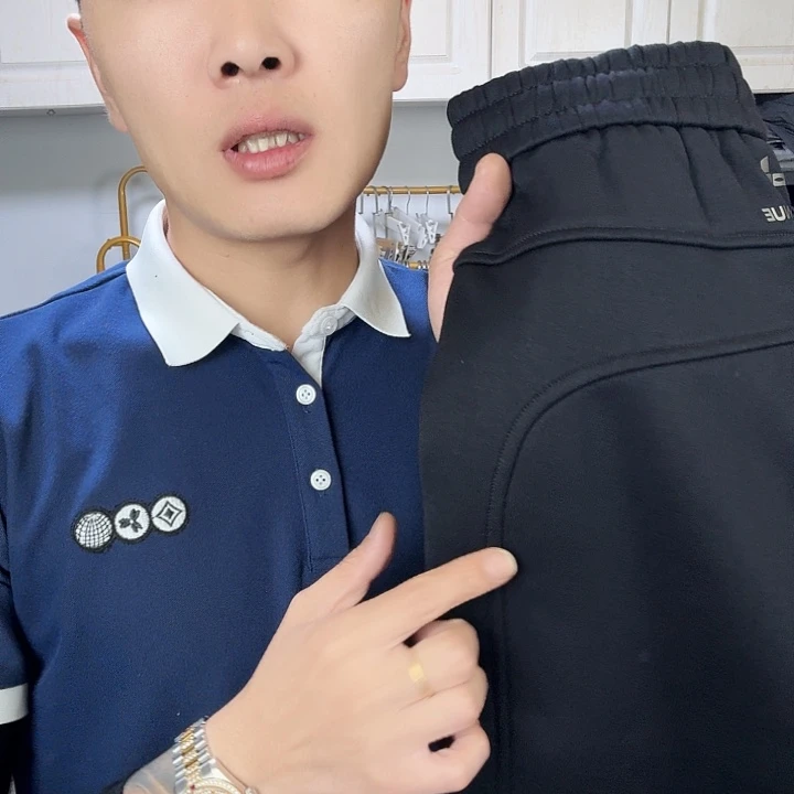 甘***生8822加绒黑色卫裤30