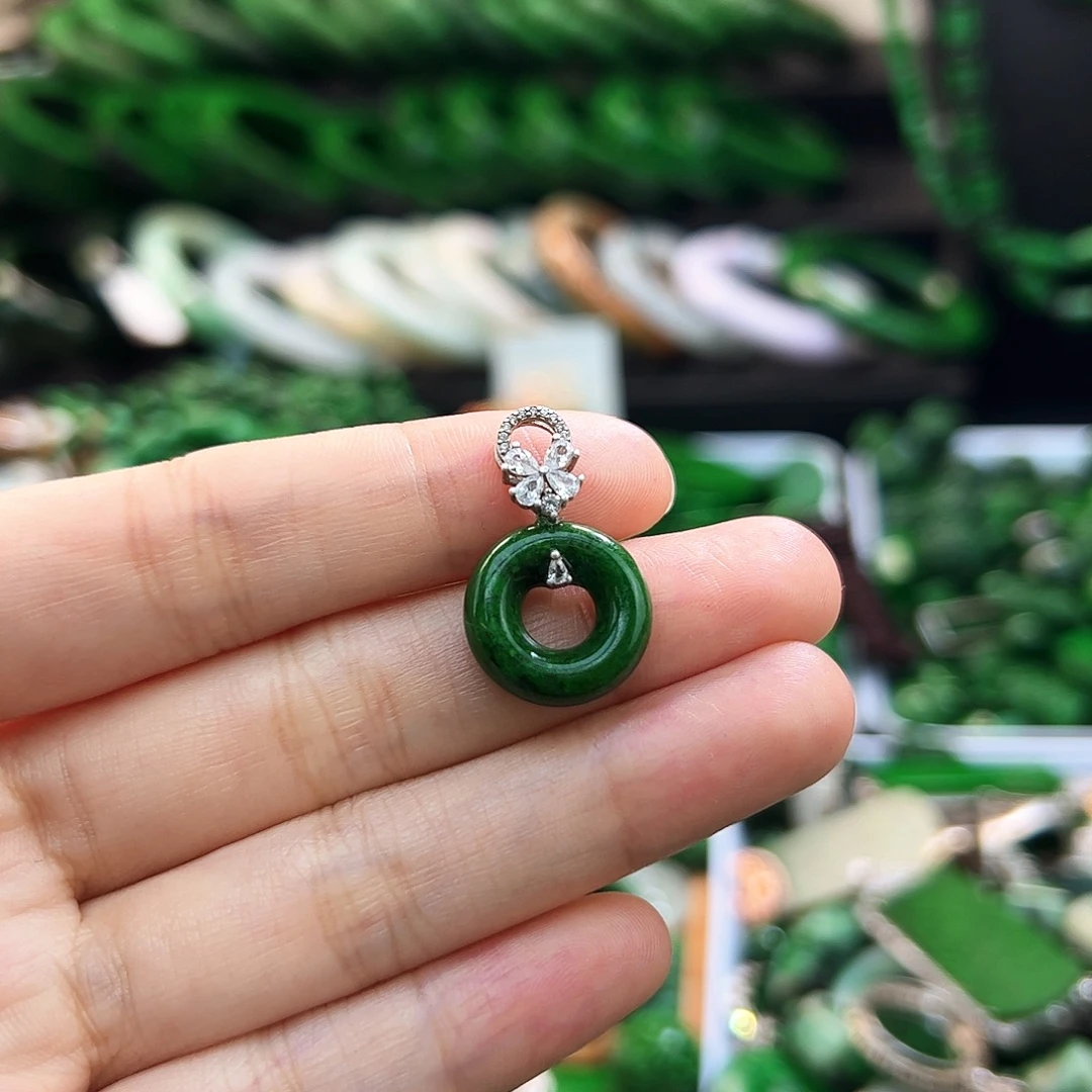 定制翡翠银S925镶嵌甜甜圈吊坠