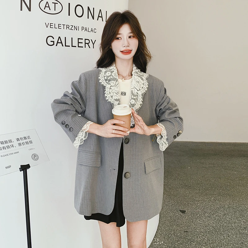 蕾丝领灰色条纹西装外套女春季2025新款气质名媛高级感休闲小西服