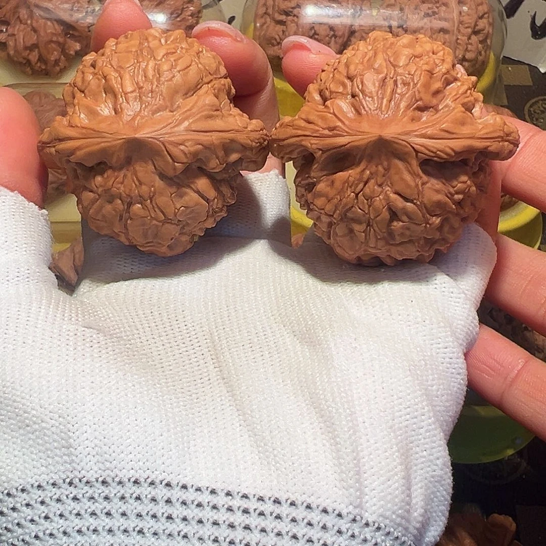 文玩核桃吊坠47全品龙鼎