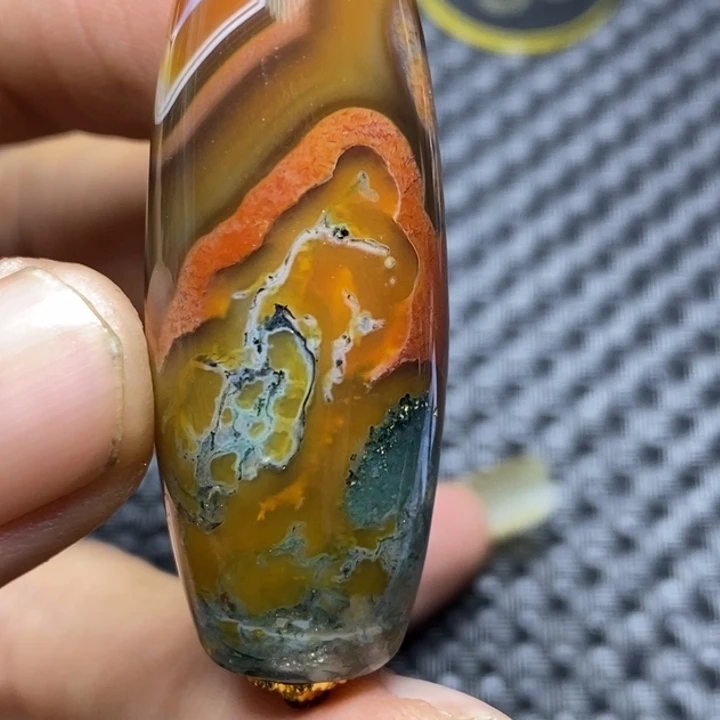 淑***儿玛瑙/玉髓未镶嵌1