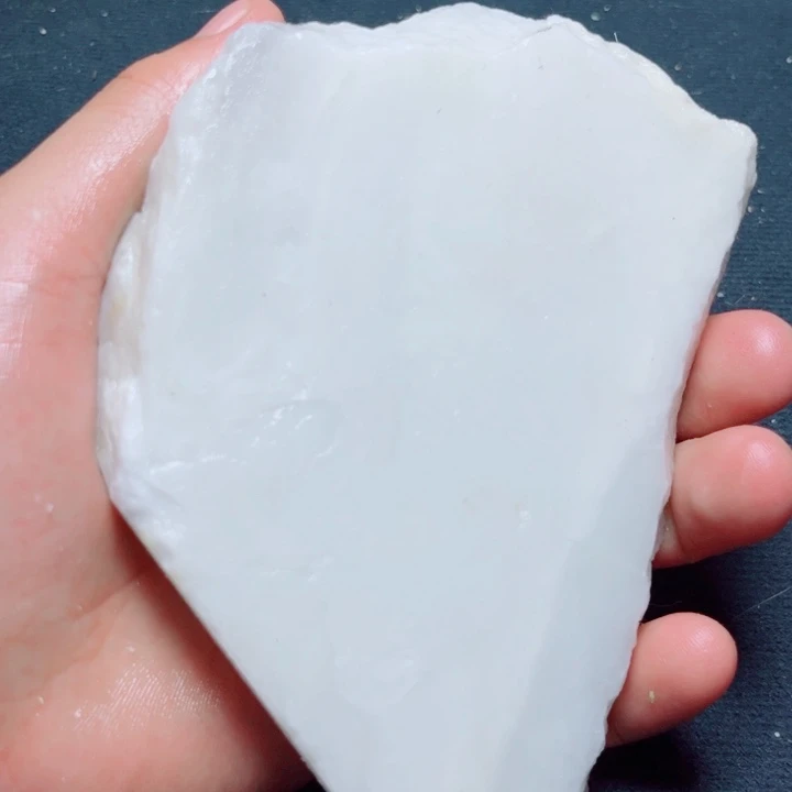 和田玉（白玉）未镶嵌珠宝奇石