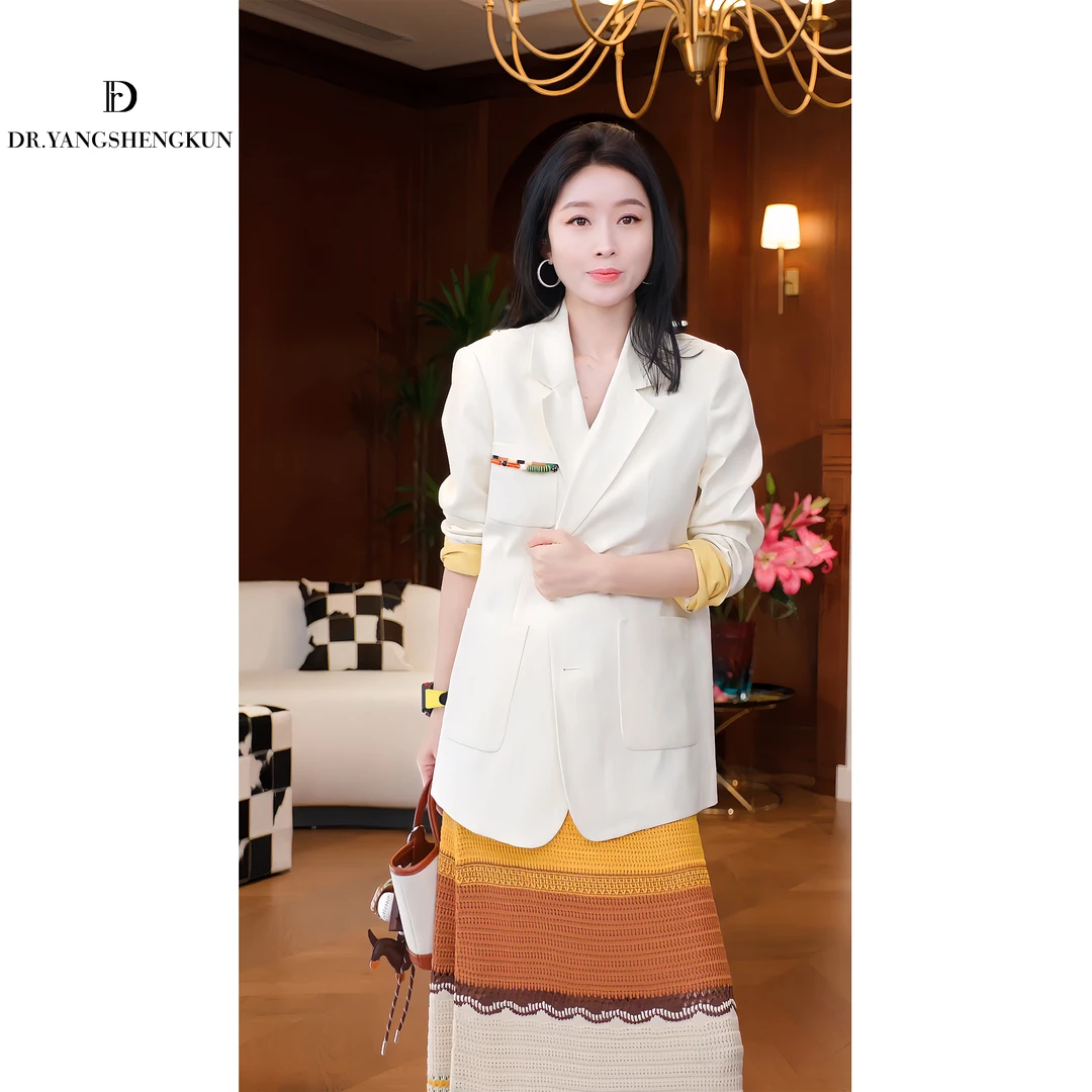 杨圣坤2025秋季新款时尚钉珠气质棉麻休闲西装外套女DR2502-2602