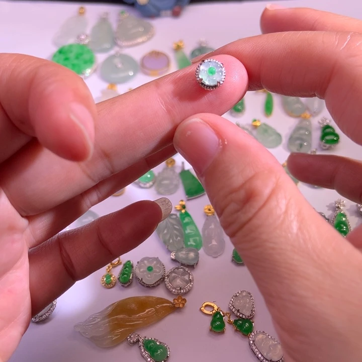 翡翠银S925镶嵌颈饰