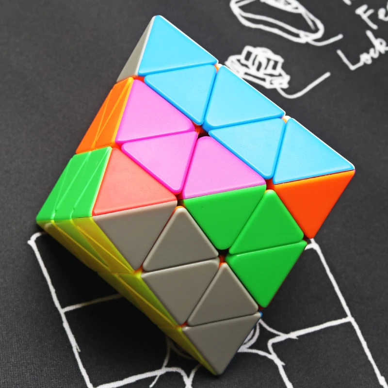 圣手八面体魔方3阶异形三角金字塔专业比赛竞速顺滑儿童益智玩具