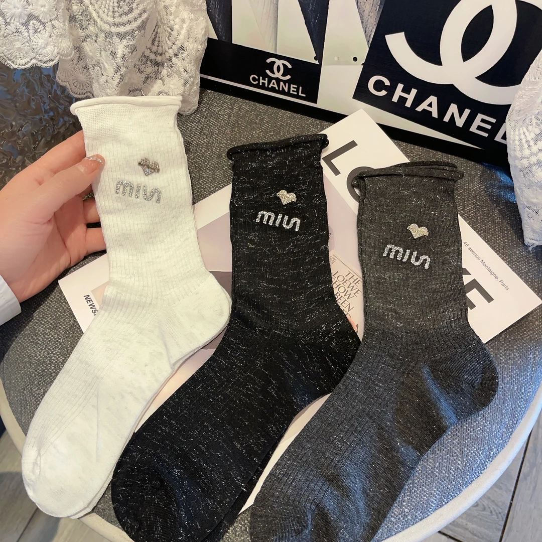 2025春夏季女士饰品袜潮品欧货潮流韩版网红网红百搭个性潮袜