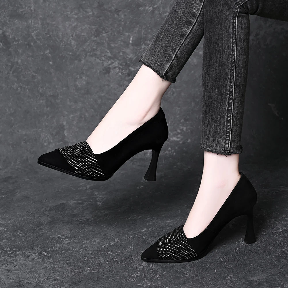 真皮羊皮水钻尖头浅口单鞋女春秋新款气质百搭一脚蹬细跟高跟鞋