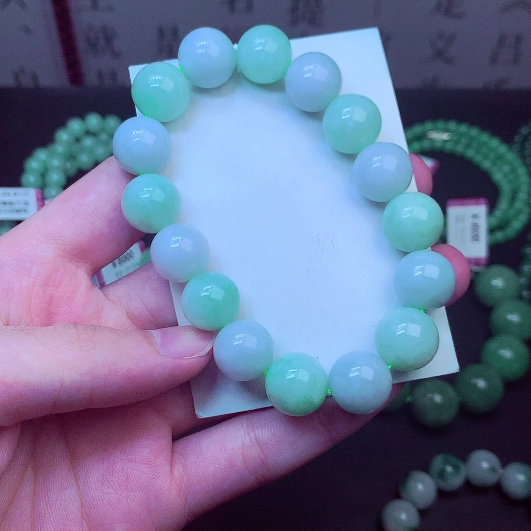 翡翠未镶嵌毛衣链