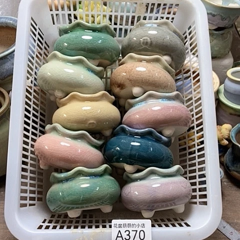 紫砂花盆370微瑕品口径4.5左右