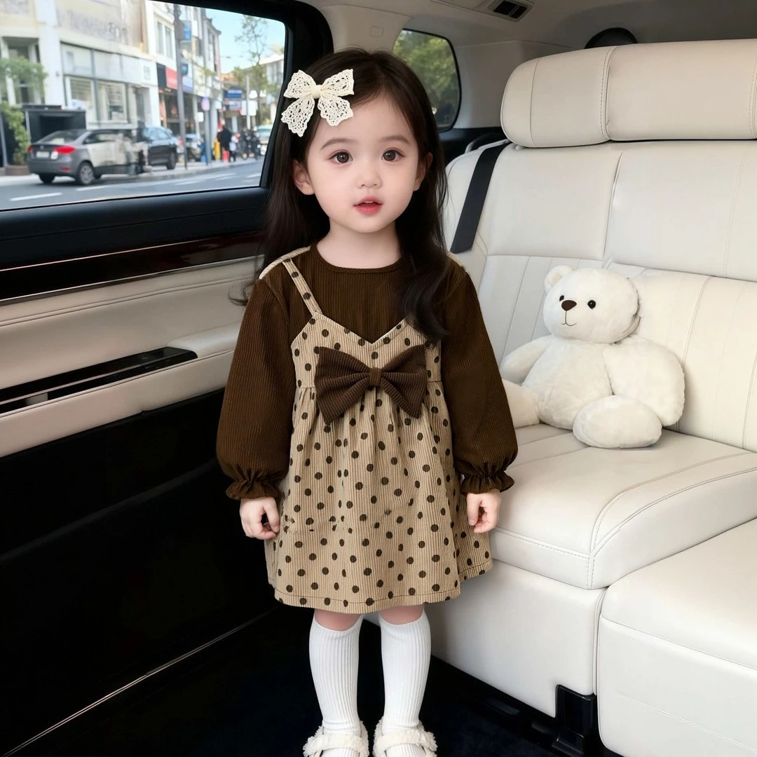 女宝宝罩衣外穿公主裙秋冬婴儿童围兜吃饭防水防脏反穿衣饭兜围裙