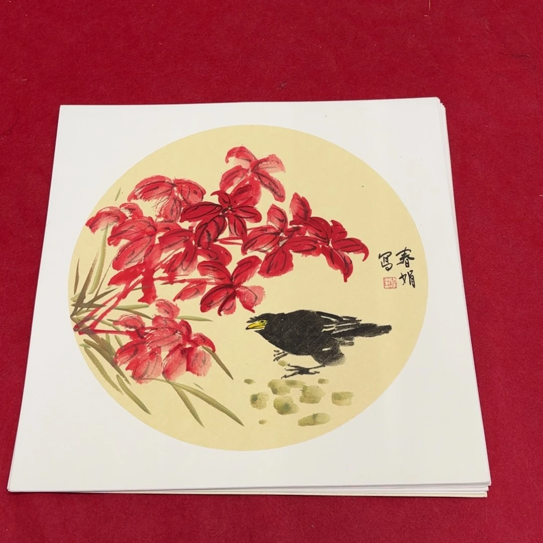 国画花鸟等图案为一体而