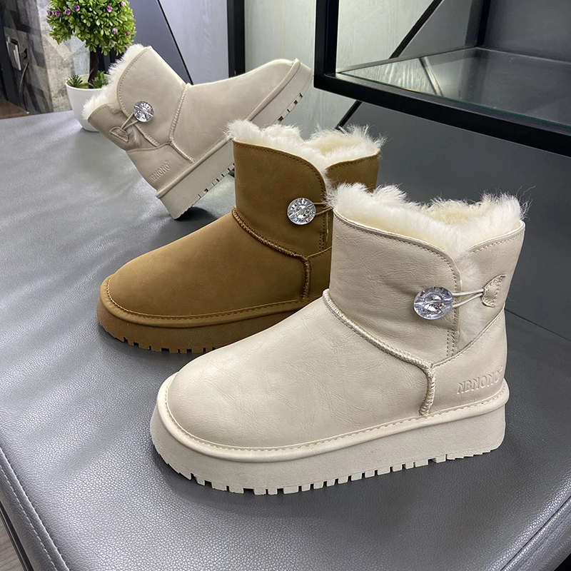 【米格格女鞋】冬真皮全羊毛雪地靴千金仙女风保暖甜美米白钻扣棉鞋