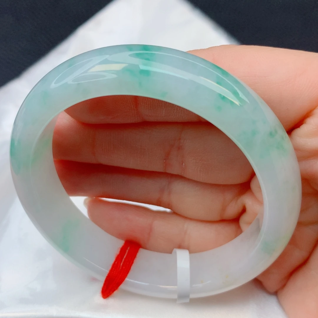 翡翠未镶嵌手镯51-52冰胶飘阳绿