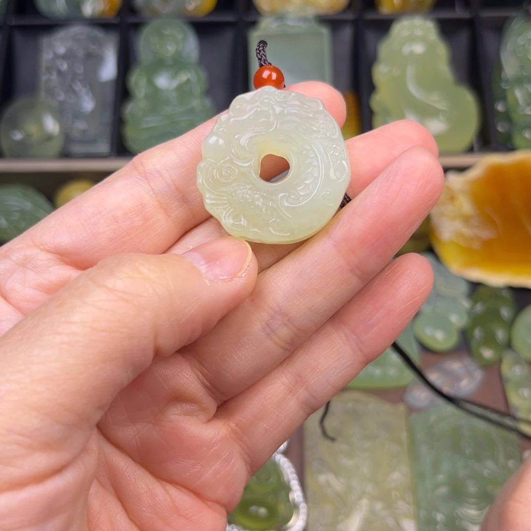 蛇纹石玉未镶嵌吊坠(不含链)