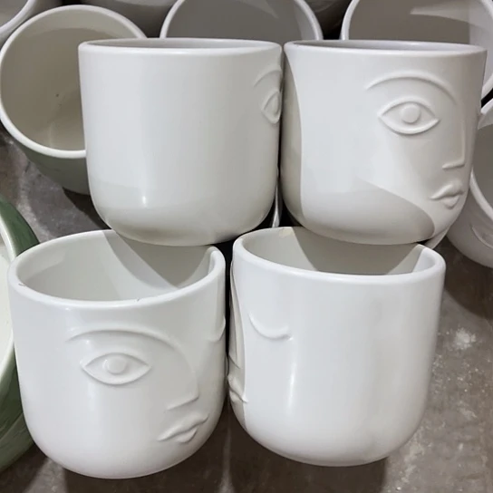 多肉绿植陶瓷花盆9.9包邮，有孔