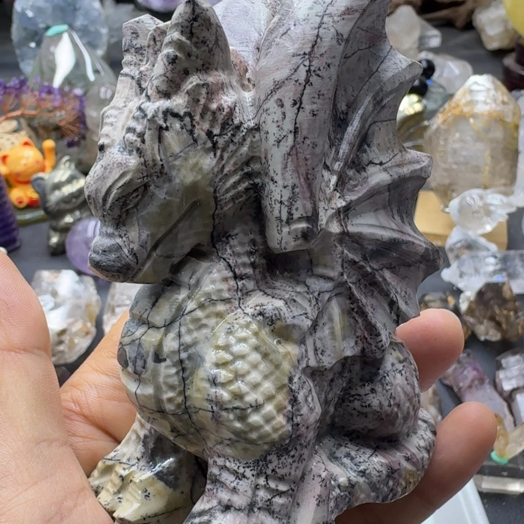 水墨画画石飞龙的