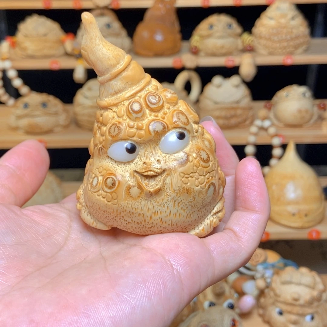 可爱竹根雕金蟾金蟾