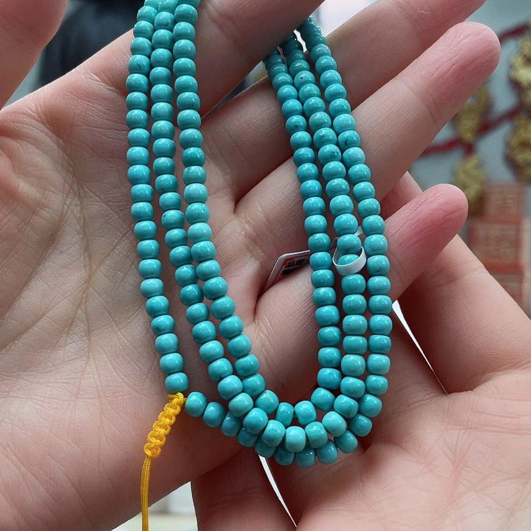 绿松石颈饰未镶嵌