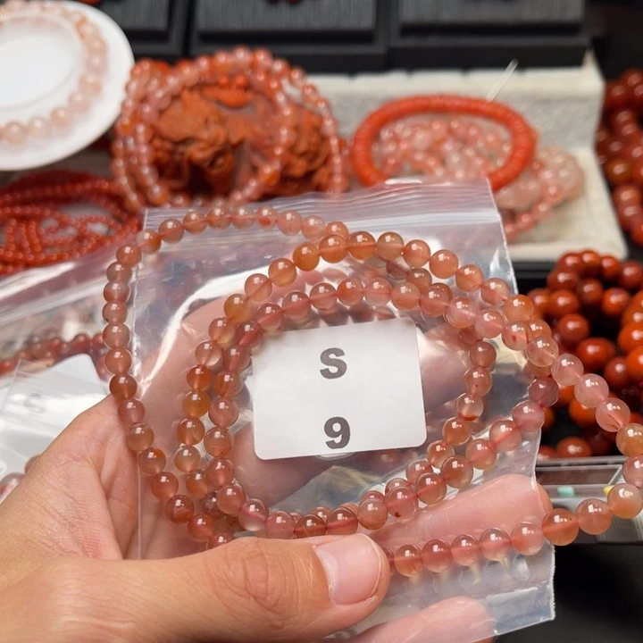 南红玛瑙未镶嵌多样性发货默认微瑕称重6mm