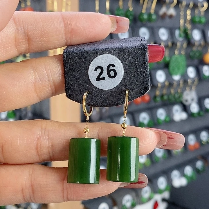 和田玉耳饰18K金镶嵌