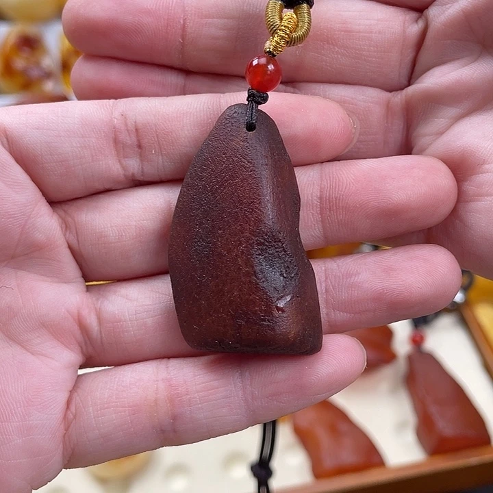 蜜蜡项链未镶嵌9.7克