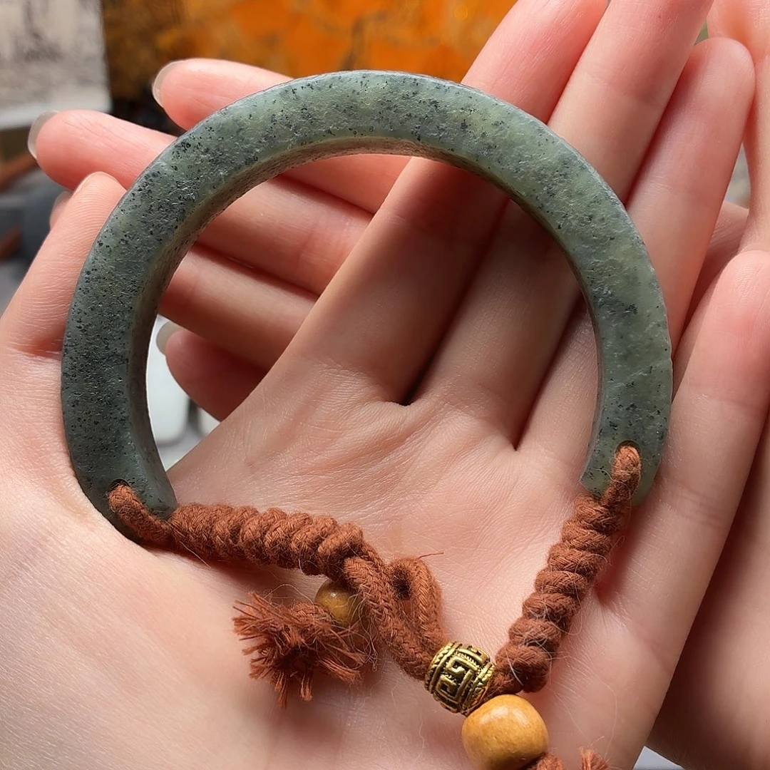 天****颈饰未镶嵌和田玉