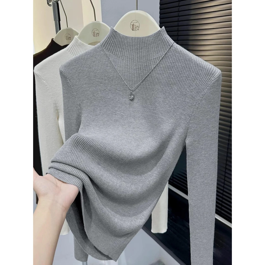 浅灰色高级感打底衫女内搭今年秋季半高领修身显瘦时尚针织衫上衣
