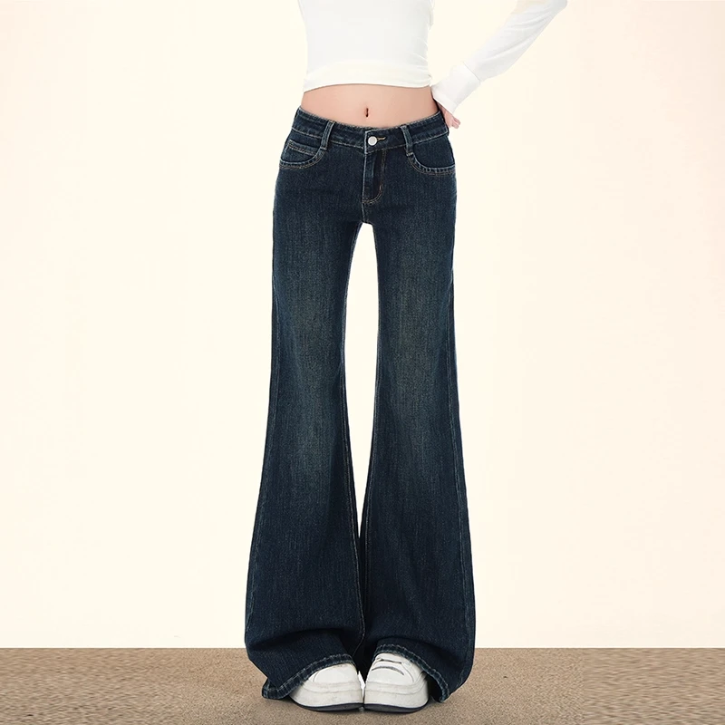 加绒复古不贴腿微喇叭牛仔裤女冬季新款辣妹低腰修身显瘦直筒裤子