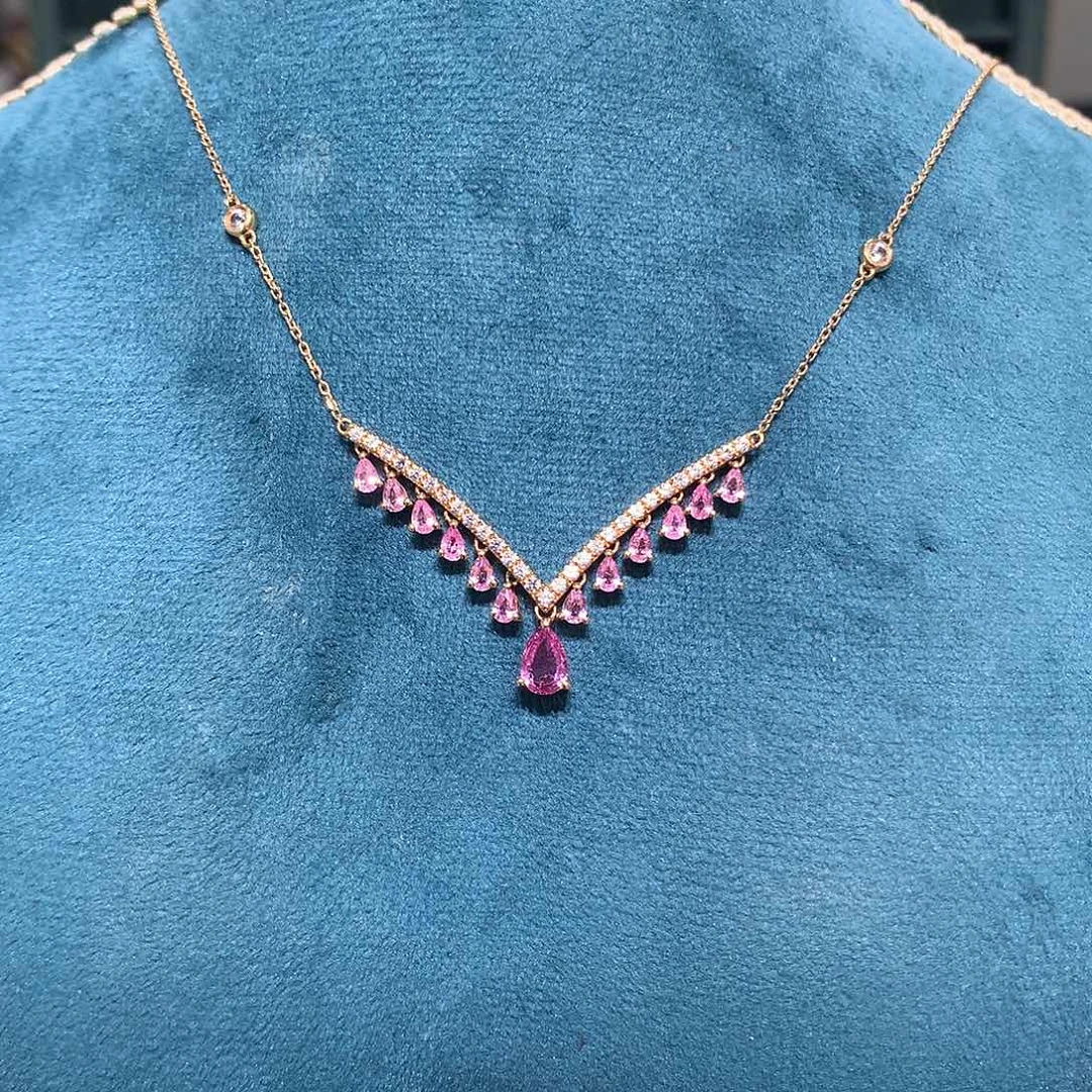 彩色蓝宝石颈饰18K金镶嵌
