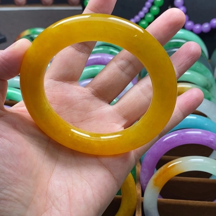 成***圆仿水晶非金属高端手镯