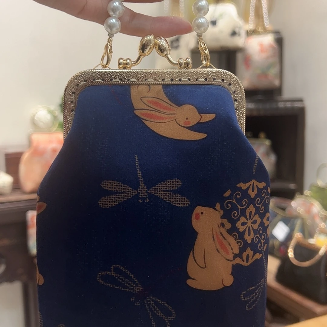 774-111111111111111111