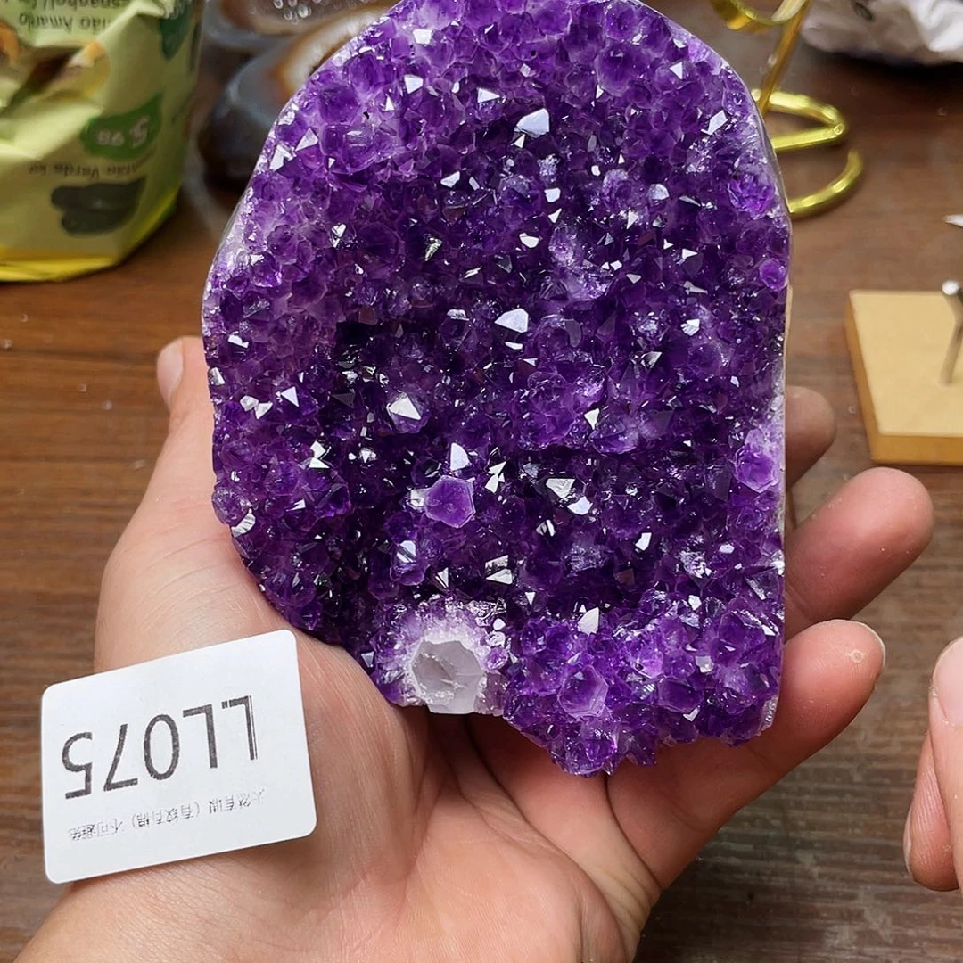 未镶嵌大型摆件（非配饰）水晶
