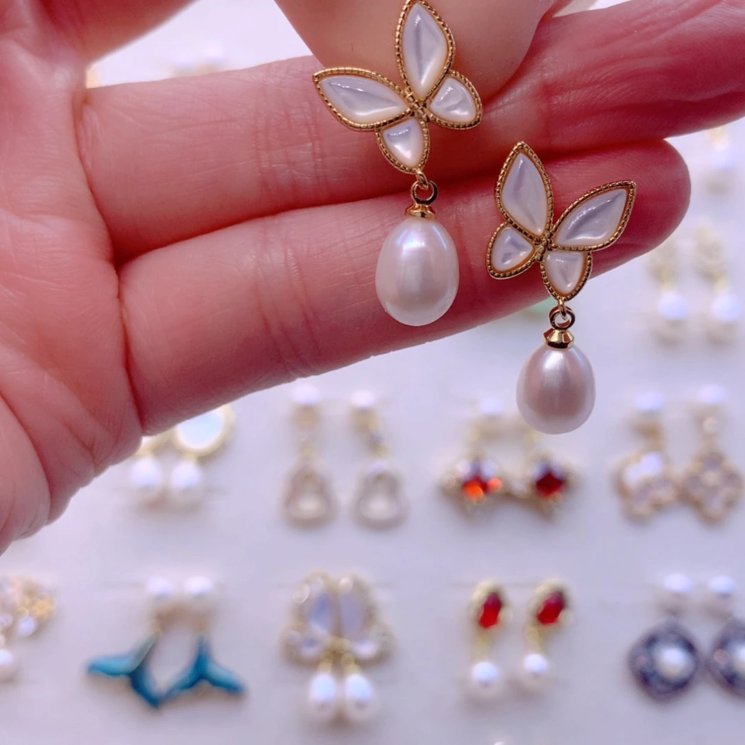 淡水珍珠耳饰合金