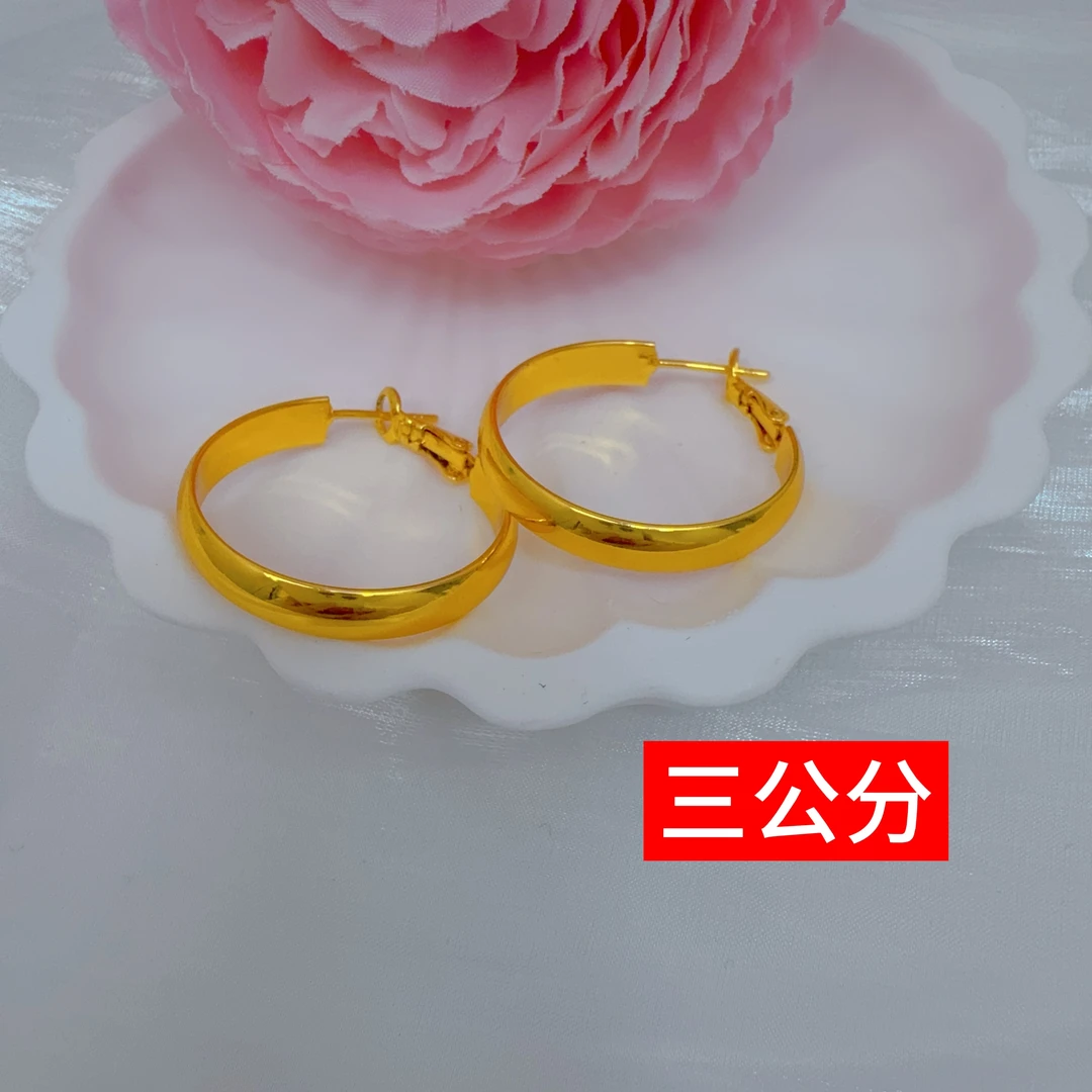 铜合金耳饰 颜色很正的金色光面宽面大气百搭韭菜叶耳环（三公分）