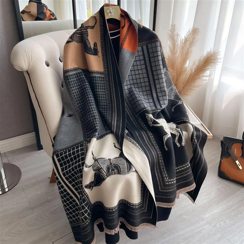 Miss both高级感黑色羊绒加厚围巾女秋冬新款空调披肩保暖围脖ins