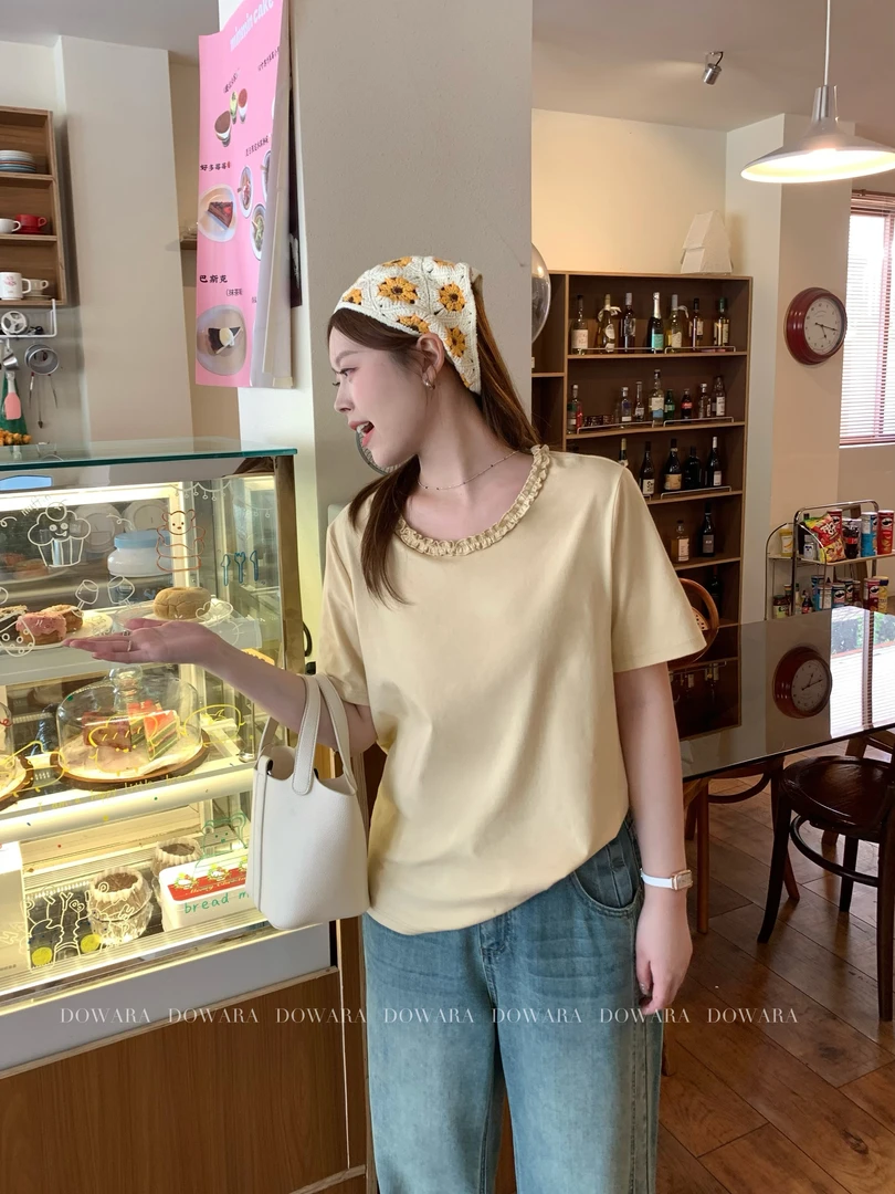 现货6957D大婉酱肉肉微胖定制韩系宽松休闲花边领口设计感短袖