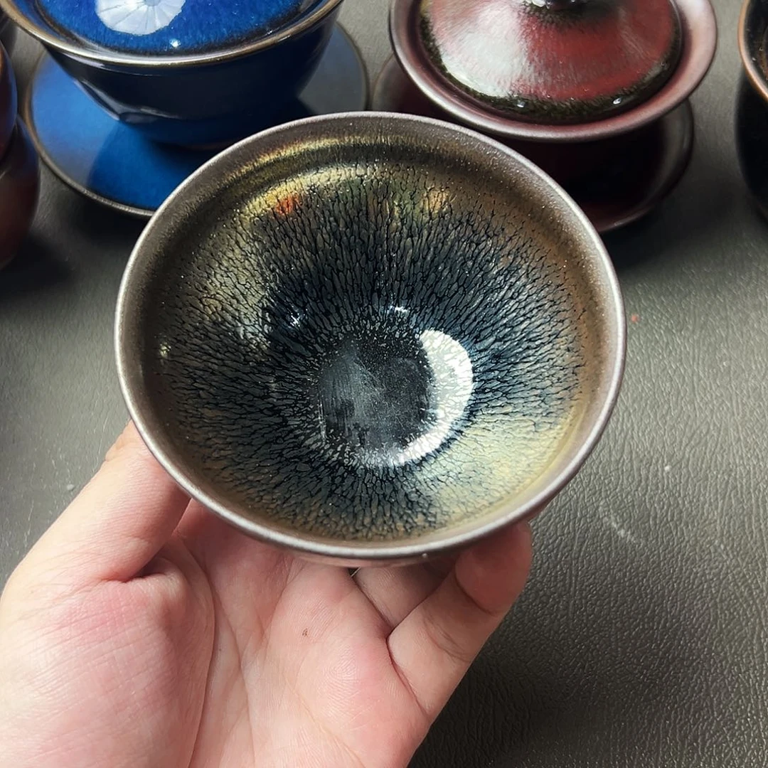 茶盏好想和她谈心聊天的样子